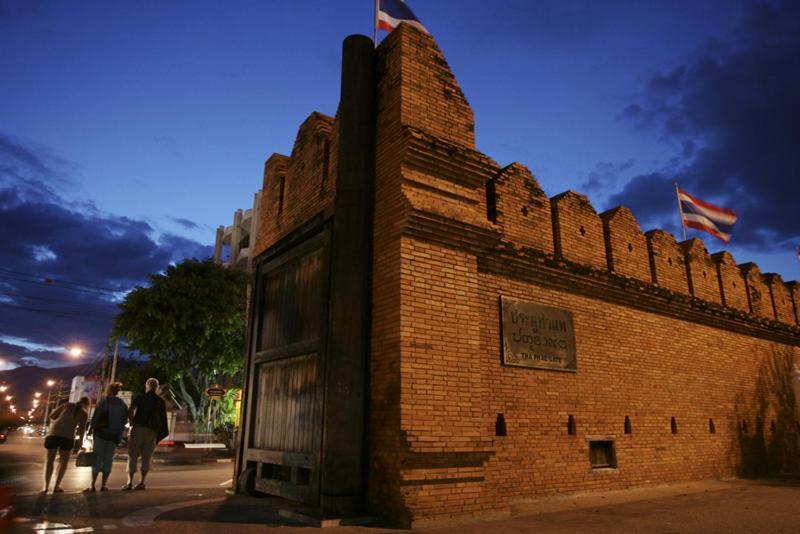 Traveller Inn Hotel Chiang Mai Dış mekan fotoğraf